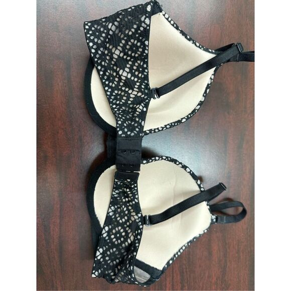 Victoria’s Secret Lace Black Lined Perfect Coverage Bra Size 34C - Picture 3 of 6
